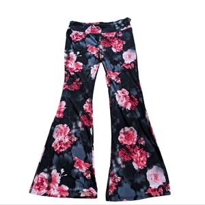 No boundaries bell bottoms size XL